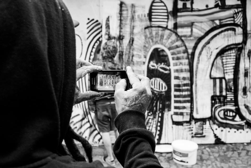 Graffiti Artwork - Photo by dirtyartterror (2014)