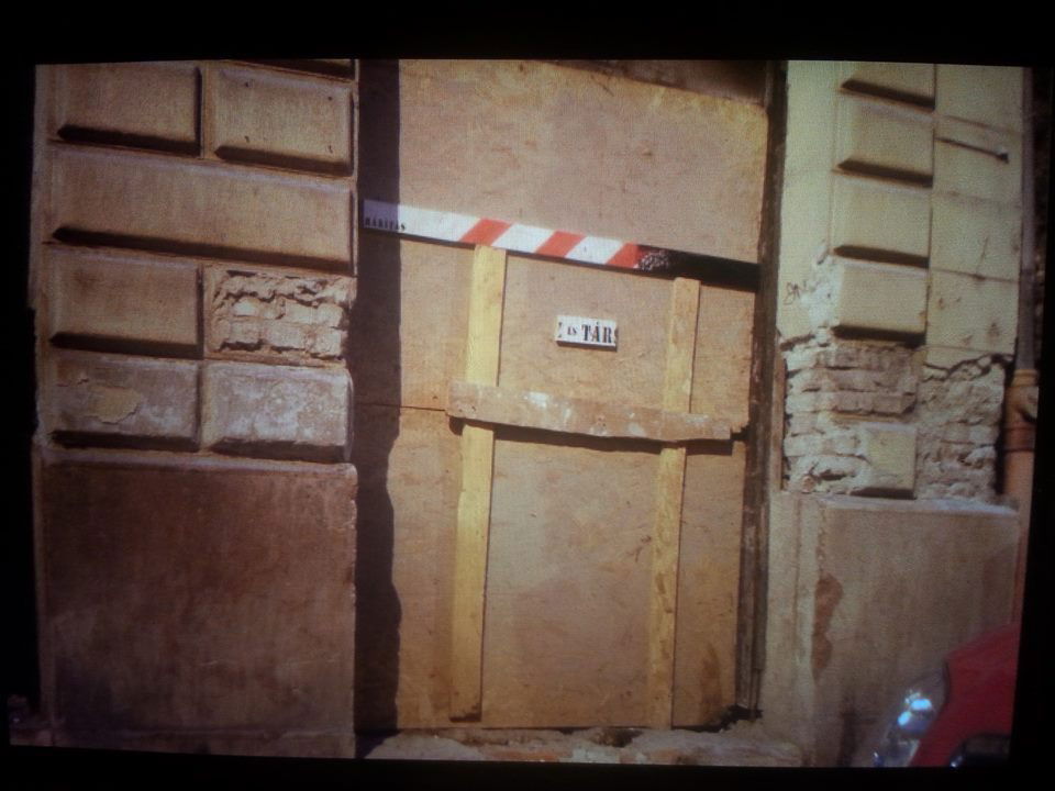 Graffiti Artwork - Photo by dirtyartterror