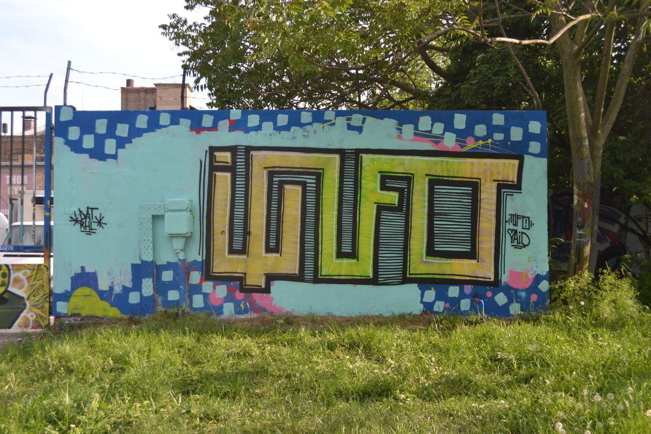 Graffiti Wall - Photo by dirtyartterror - INFO, DAT, RHL (2018)