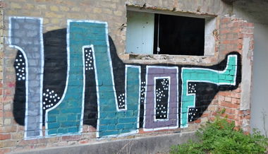 Graffiti Wall in Budapest - Photo by dirtyartterror - inof (2017)