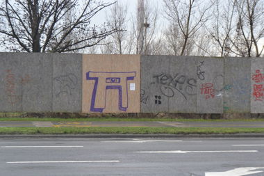 Graffiti Street Art - Photo by dirtyartterror - hokedli, dat, budapest (2015)