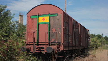 Graffiti Train - Photo by dirtyartterror - hokedli, dat, hungary (2016)