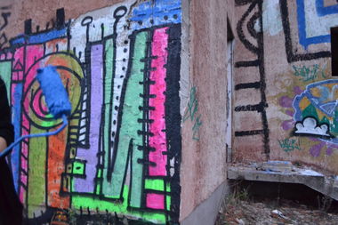 Graffiti Artwork - Photo by dirtyartterror - naamloozz, infopapa, hungary (2016)