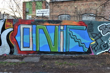 Graffiti Wall in Budapest - Photo by dirtyartterror - onif, dat, rhl (2017)