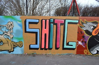 Graffiti Wall in Budapest - Photo by dirtyartterror - shitg, dat, rhl (2017)