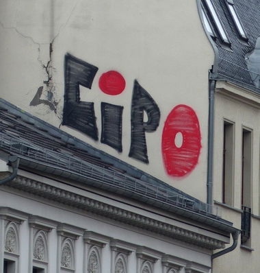 Graffiti Bombing - Photo by dirtyartterror - CIPOE (2018)