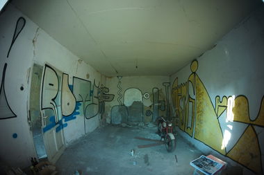 Graffiti Artwork - Photo by dirtyartterror - shitg, dat, irot (2016)