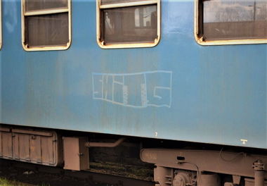 Graffiti Train - Photo by dirtyartterror