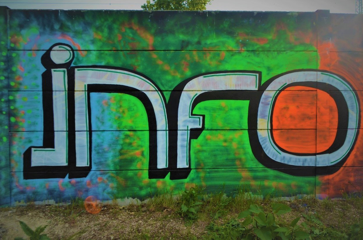 Graffiti Wall - Photo by dirtyartterror - info, dat, rhl (2017)