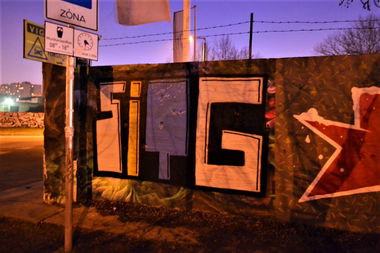 Graffiti Wall in Budapest - Photo by dirtyartterror - shitg, dat, rhl (2015)