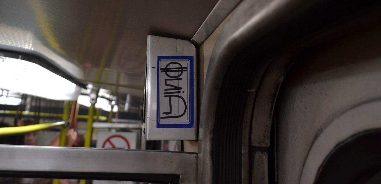 Graffiti Street Art - Photo by dirtyartterror - onif