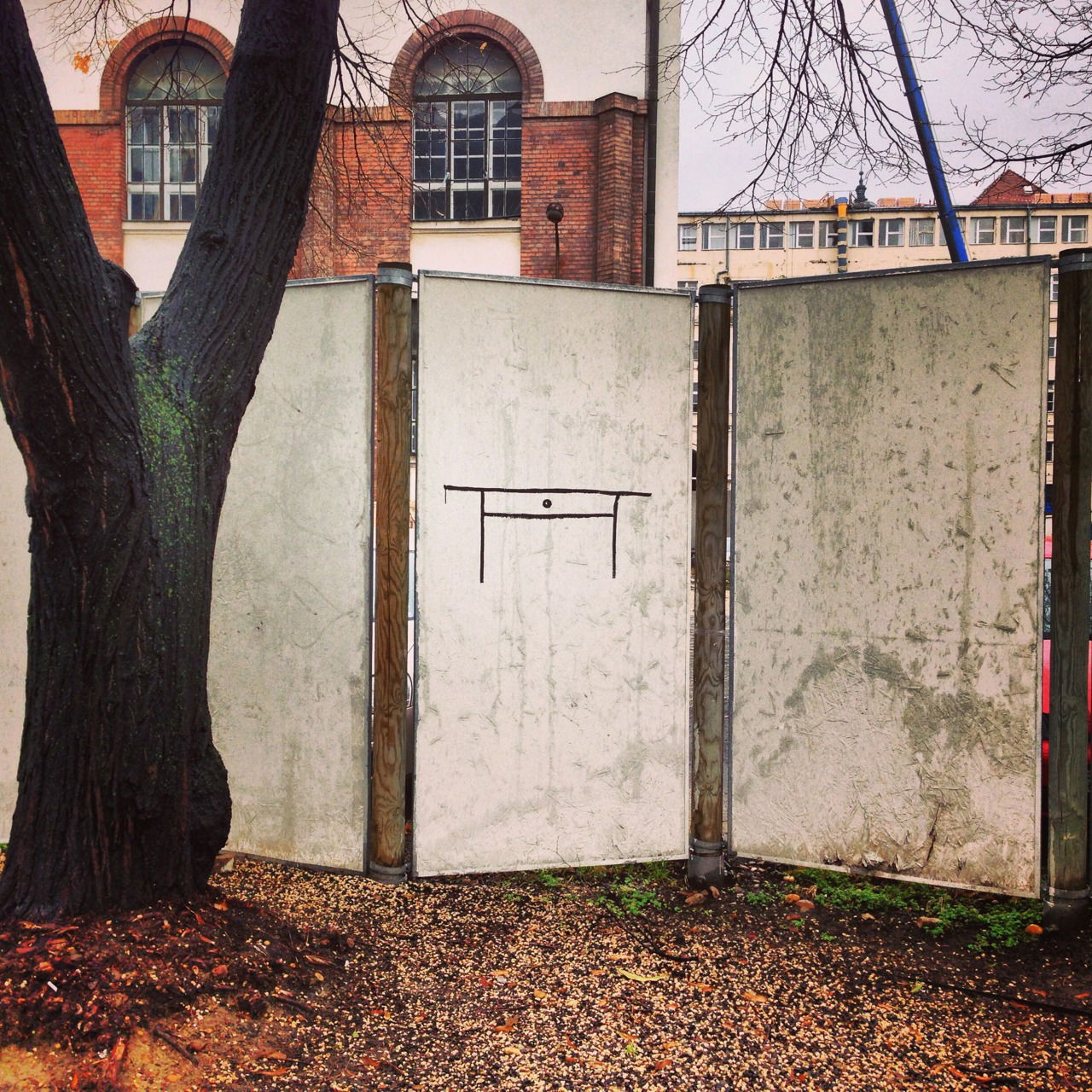 Graffiti Street Art - Photo by dirtyartterror - hokedli, dat, datcrew (2015)