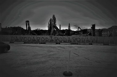 Graffiti Bombing - Photo by dirtyartterror - DATODAT (2015)