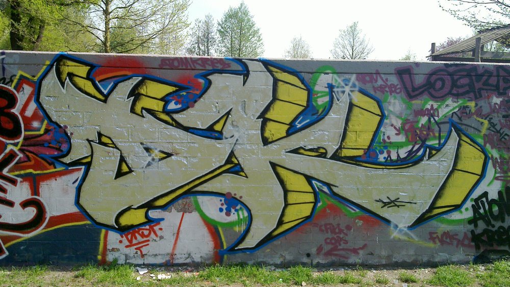 Graffiti Wall - Photo by dkone