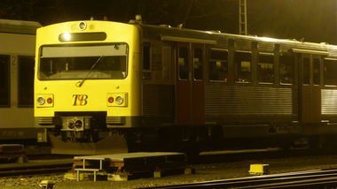 Graffiti Train - Photo by dntknw - atmosphere (2013)