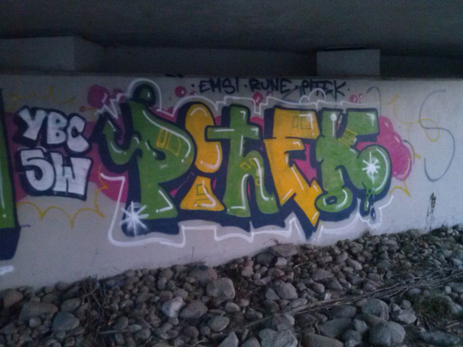 Graffiti Bombing in WWA - Photo by dobry_koles