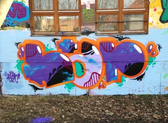 Graffiti Wall - Photo by docThor - HAR (2012)