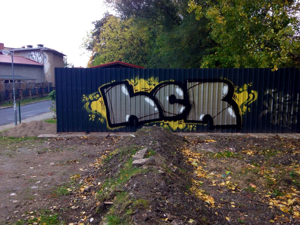 Graffiti Bombing - Photo by docThor - HCR, Thor, Rabs (2013)
