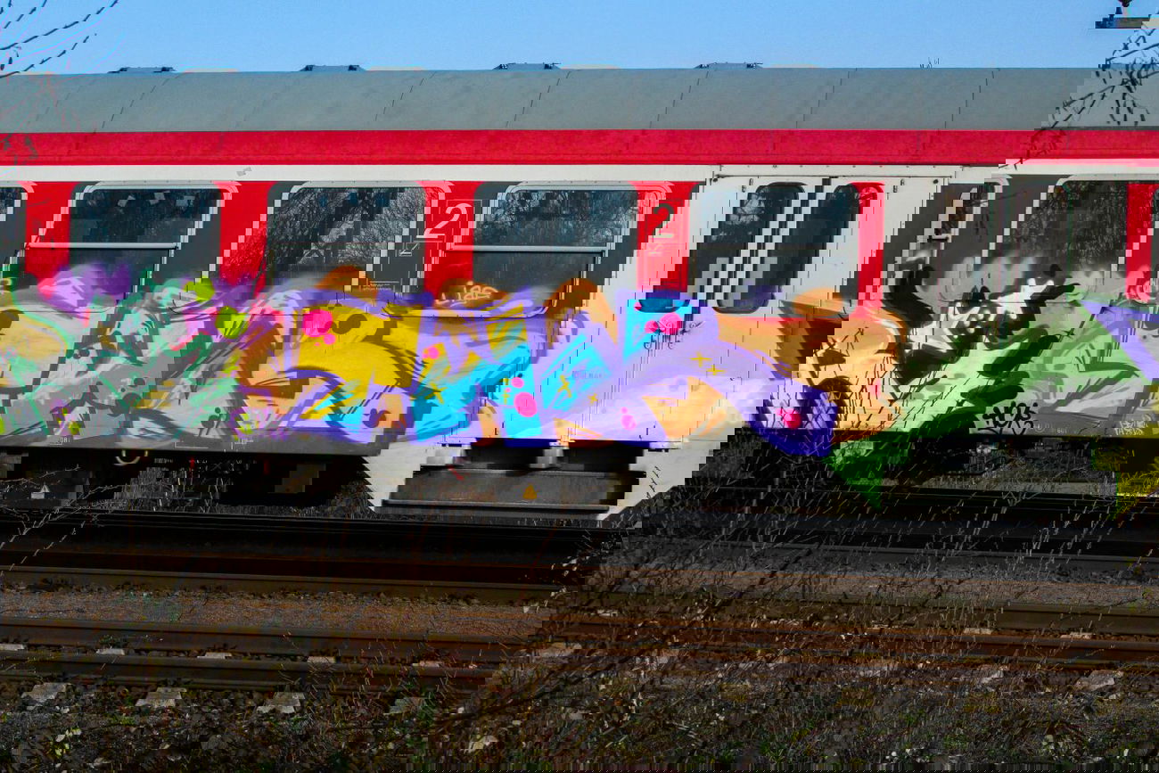 Graffiti Train - Photo by docThor - Thor, HCR (2014)
