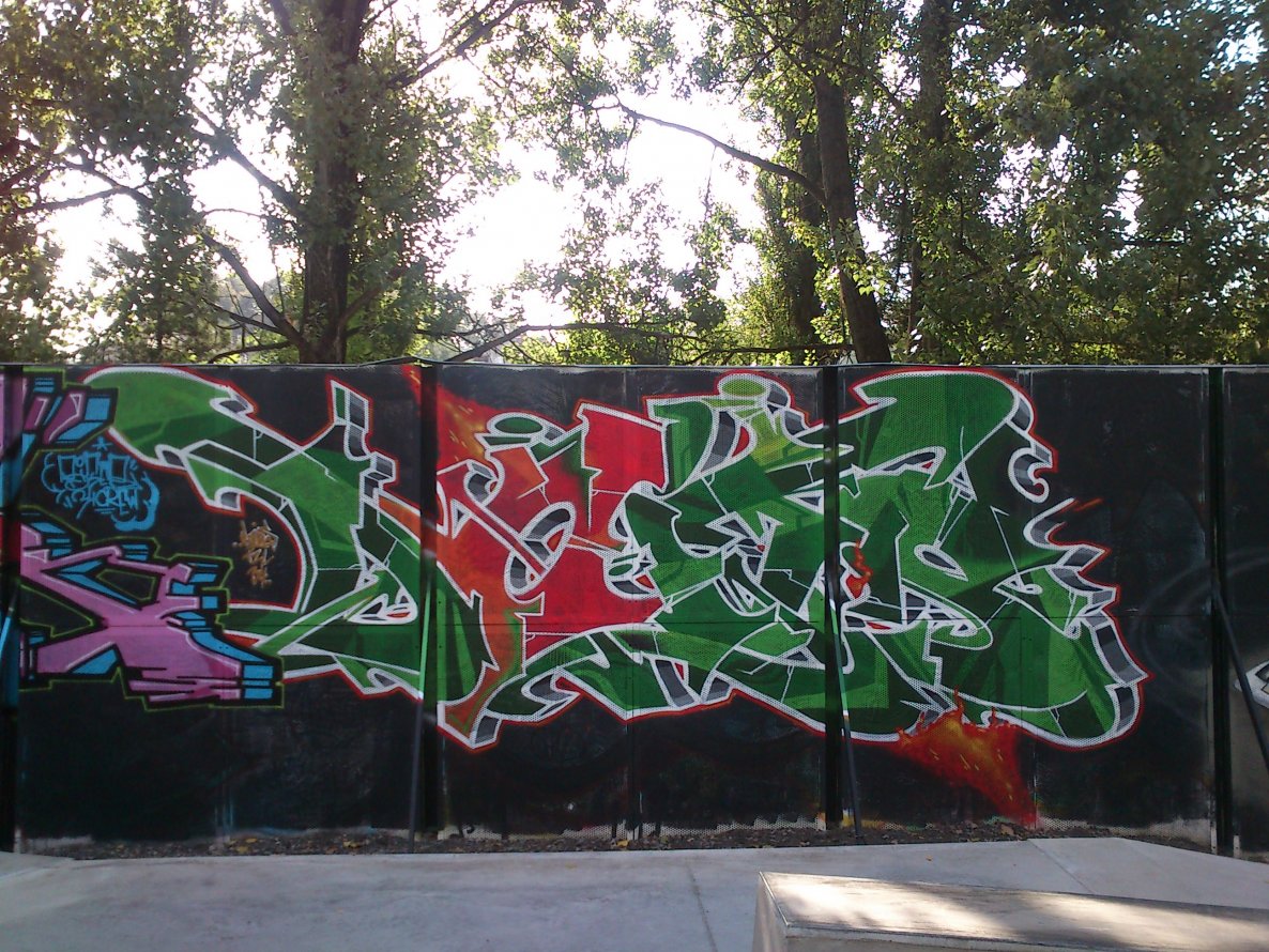 Graffiti Wall - Photo by doits