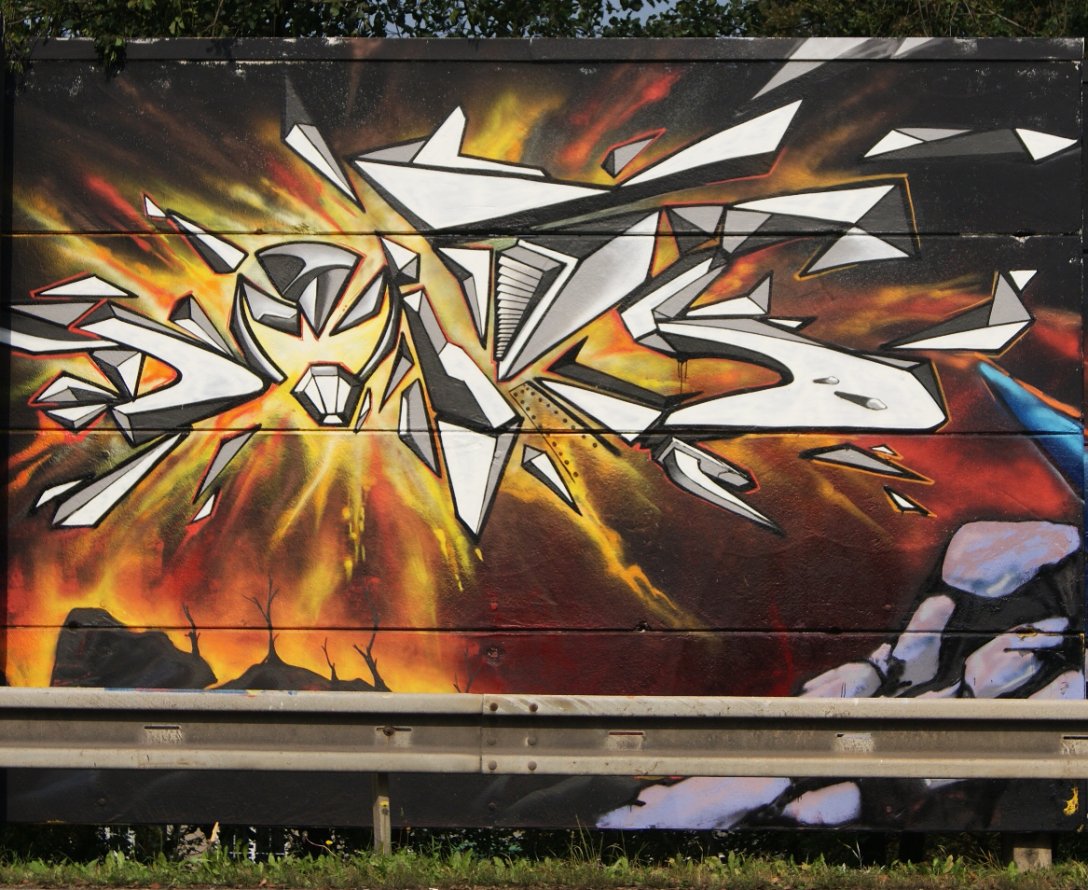 Graffiti Wall - Photo by doits