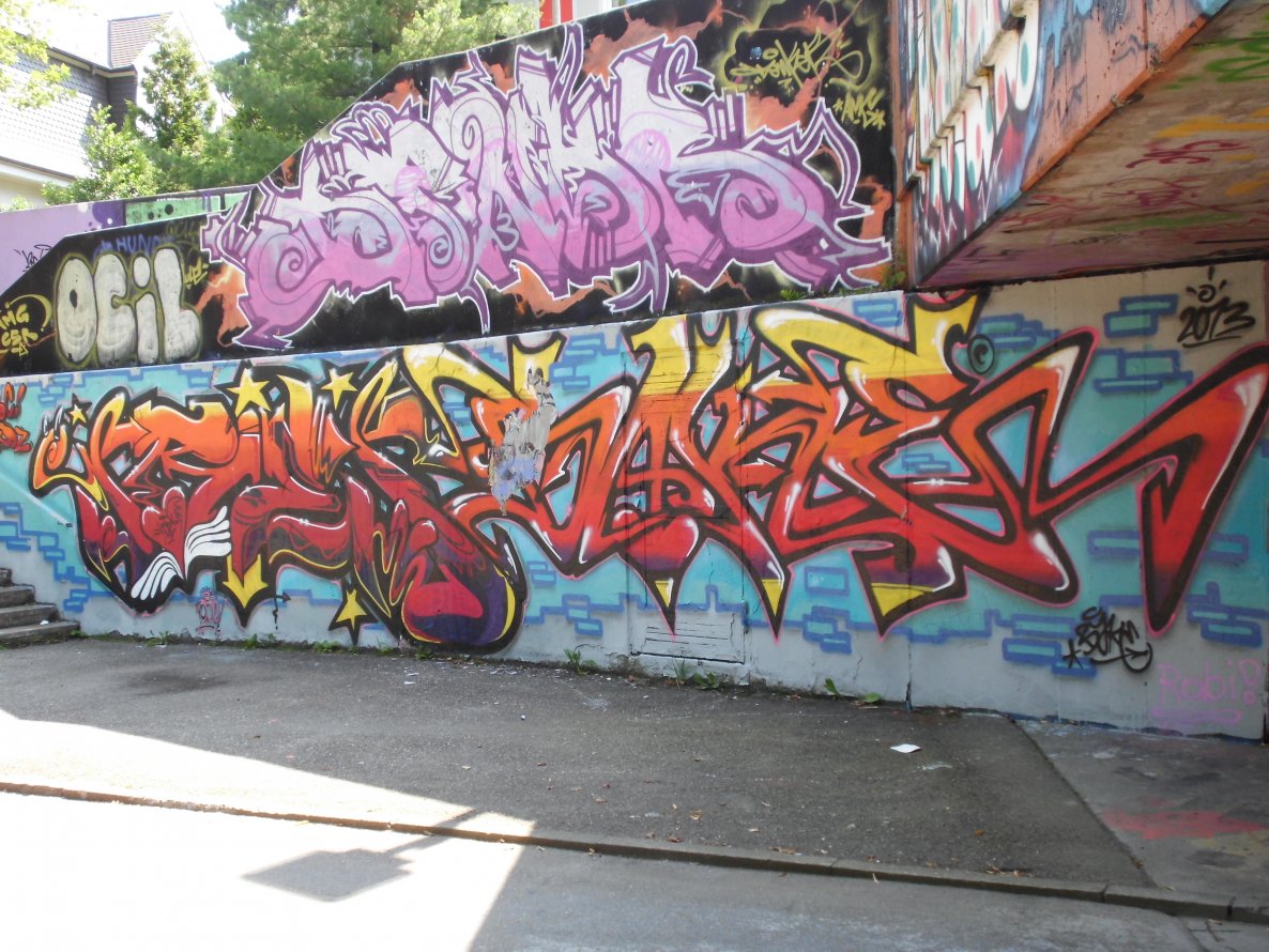 Graffiti Wall in Freiburg - Photo by dolores