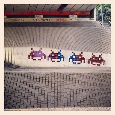 Graffiti Street Art - Photo by done8 - done, jaq, kdsc (2011)