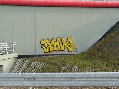 Graffiti Bombing - Photo by done8 - done, kdsc (2014)