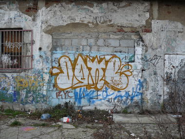 Graffiti Bombing - Photo by done8 - done (2013)