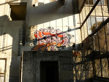 Graffiti Bombing - Photo by done8 - done, kdsc (2013)