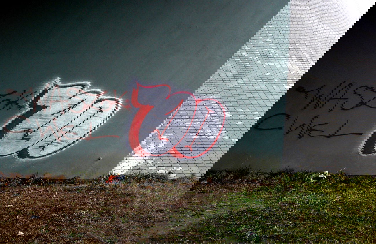 Graffiti Bombing - Photo by done8 - done (2014)