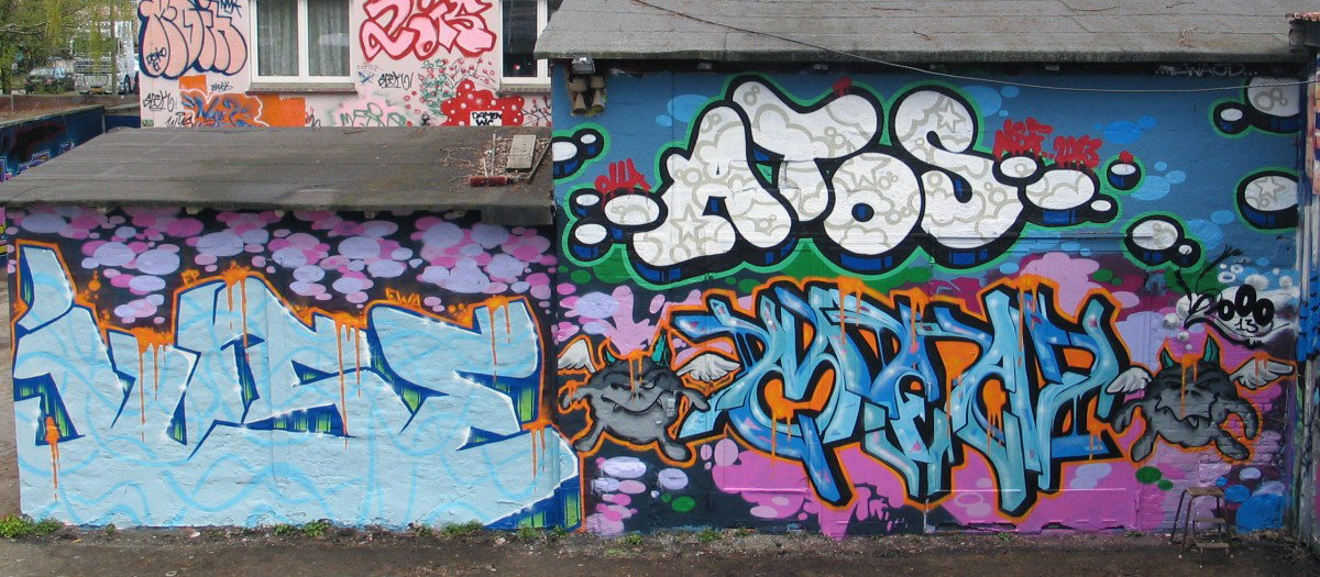 Graffiti Wall in Hamburg - Photo by doppeldee - juse781, minse, atos