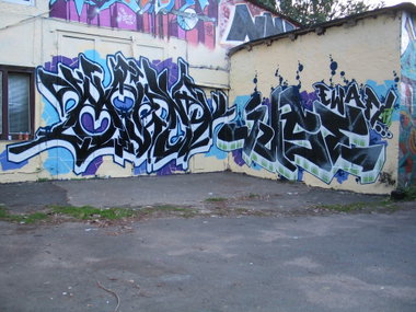 Graffiti Wall in Hamburg - Photo by doppeldee - min(se), juse781, ewa