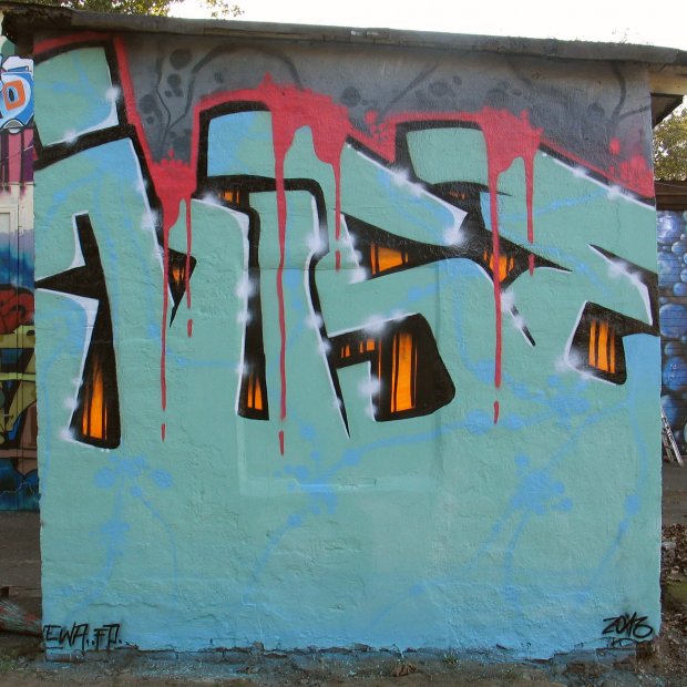 Graffiti Wall in Hamburg - Photo by doppeldee - juse781, ewa, fp (2013)