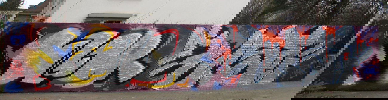 Graffiti Wall in Hamburg - Photo by doppeldee - sanor, juse781, ewa (2013)