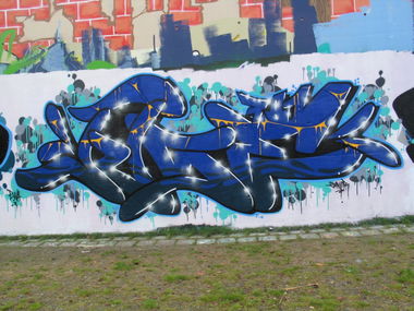 Graffiti Wall in Hamburg - Photo by doppeldee - juse781, ewa, fp (2014)