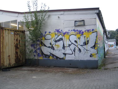 Graffiti Wall in Hamburg - Photo by doppeldee - juse781, ewa, fp (2015)