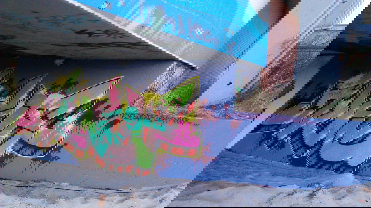 Graffiti Wall in Laboe - Photo by doppeldee - juse781, ewa, fp (2015)