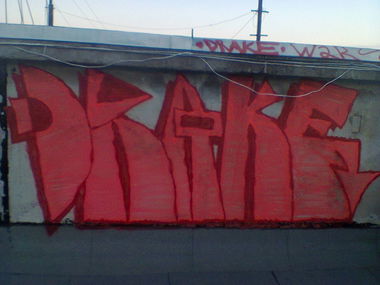 Graffiti Wall - Photo by drake - pidrblya (1983)