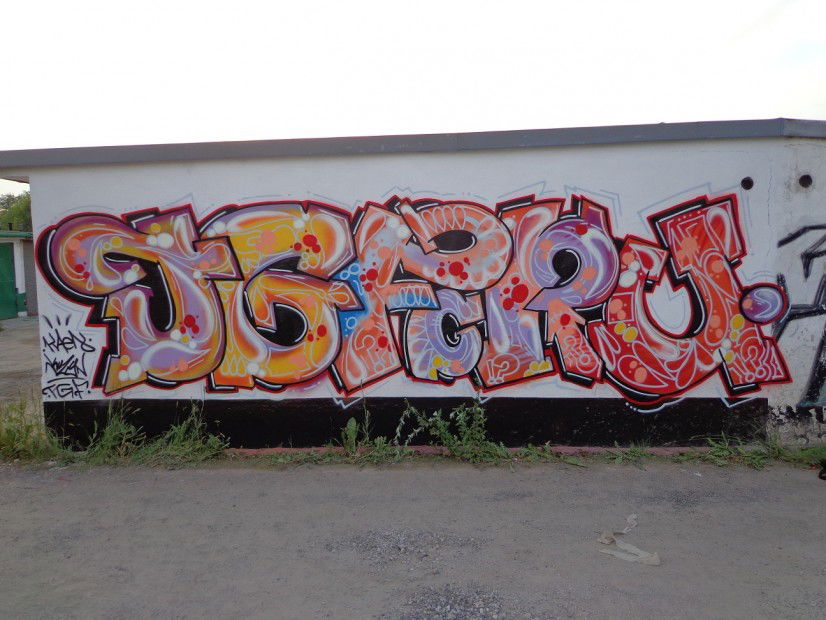 Graffiti Wall - Photo by dreadlooks (2013)