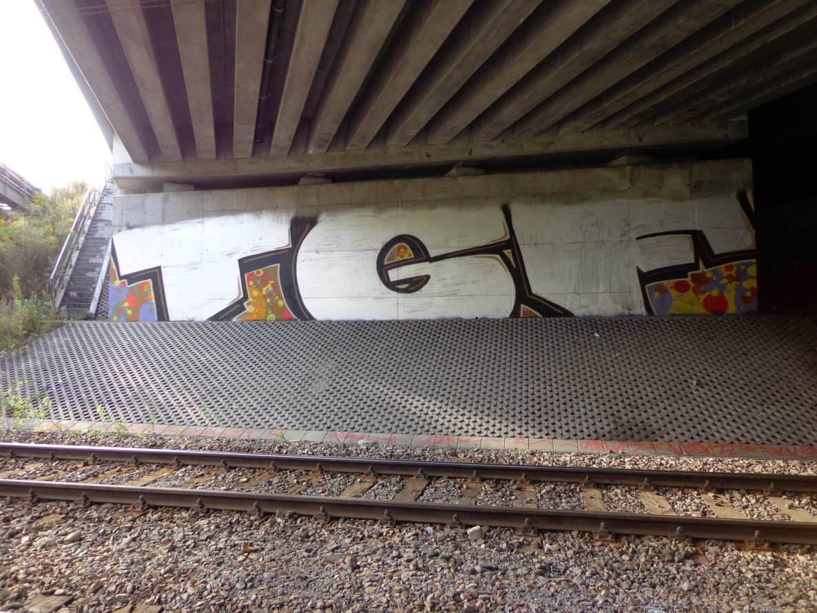 Graffiti Wall - Photo by dreadlooks (2013)