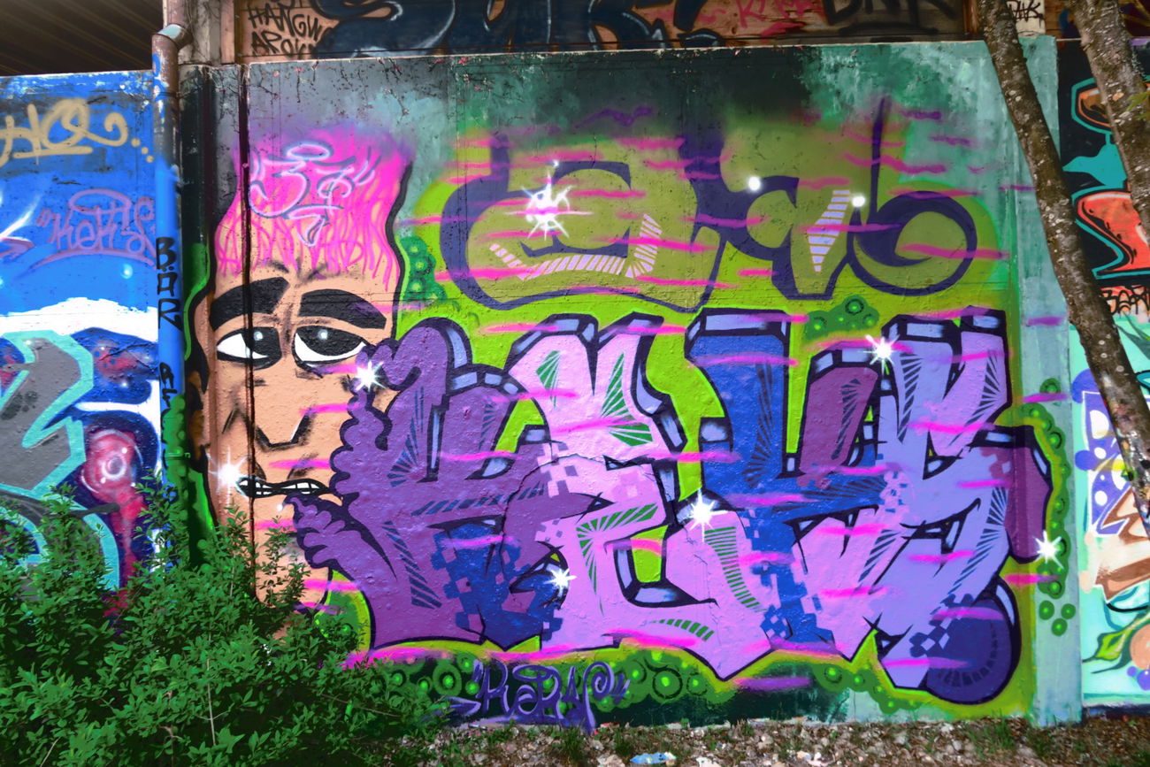 Graffiti Wall - Photo by dreisieben - keks, 37 (2016)