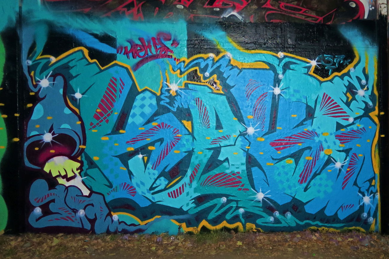 Graffiti Wall - Photo by dreisieben - 37er, keks, Dirty7even (2015)