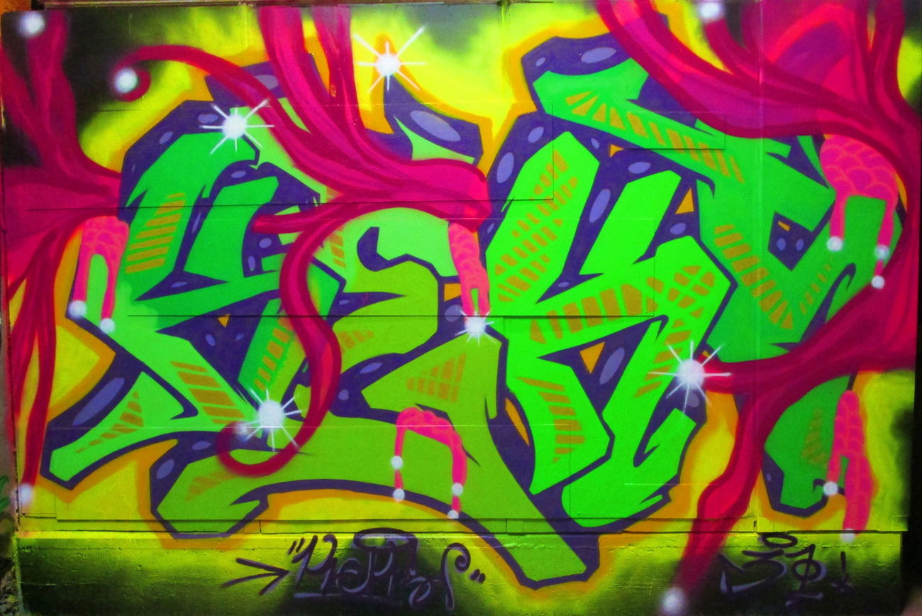 Graffiti Wall - Photo by dreisieben - Keks, 37er, Dirty7even (2015)