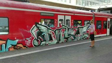 Graffiti Train in Heidelberg - Photo by dripslover - dns, dnsc, nils (2016)