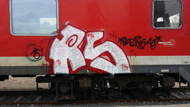 Graffiti Train in Nürnberg - Photo by dripslover - Rs (2015)