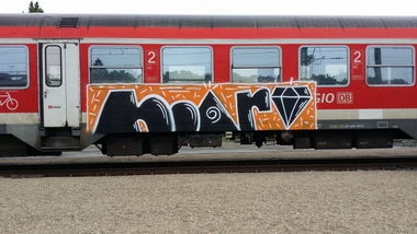 Graffiti Train in Nürnberg - Photo by dripslover - Noar (2015)