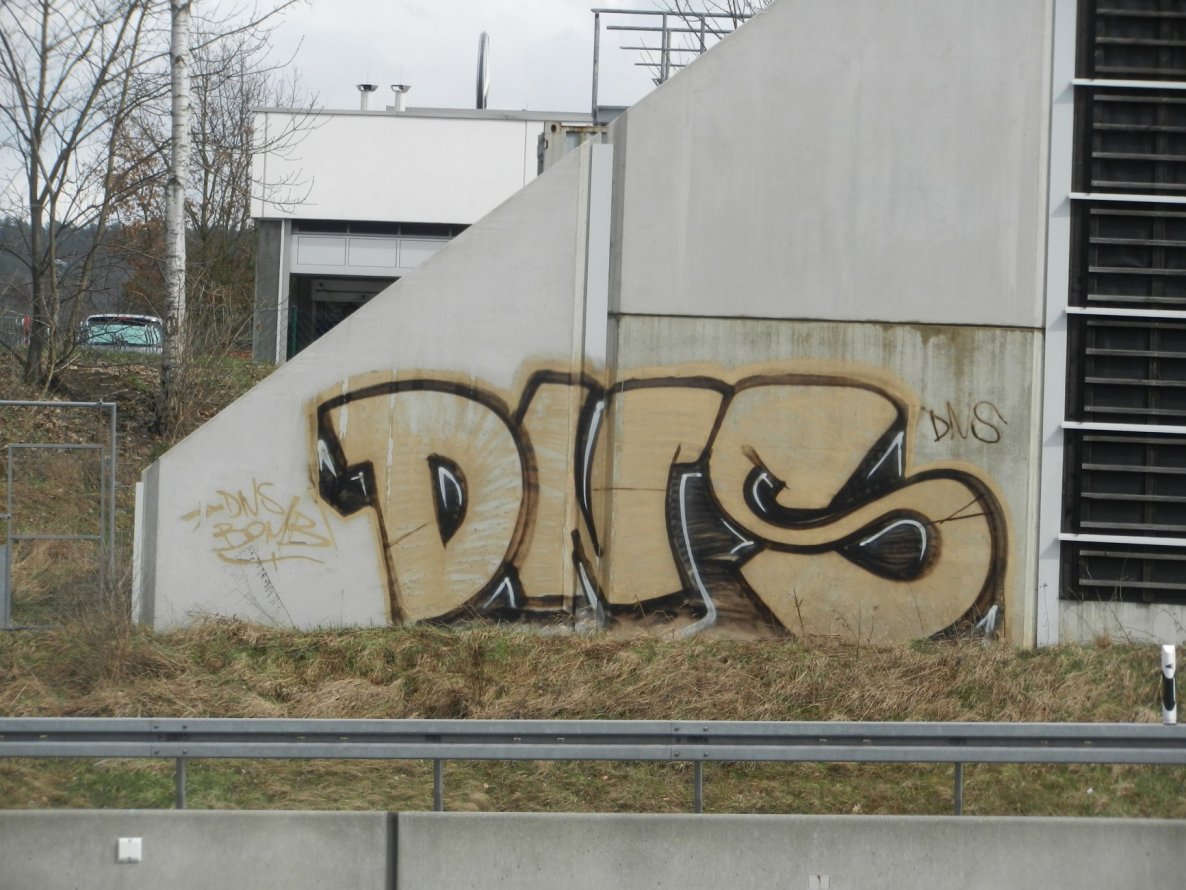 Graffiti Wall in Bayreuth - Photo by dripslover - dns (2014)