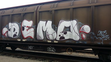 Graffiti Train - Photo by dripslover