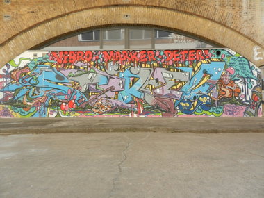 Graffiti Wall in Berlin - Photo by dripslover - stireo